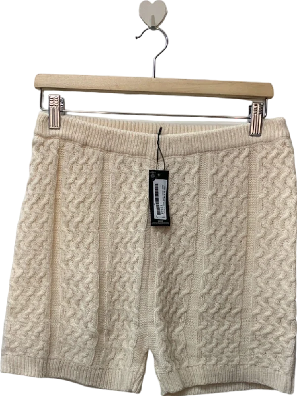 PrettyLittleThing Cream Cable Knit Shorts UK M