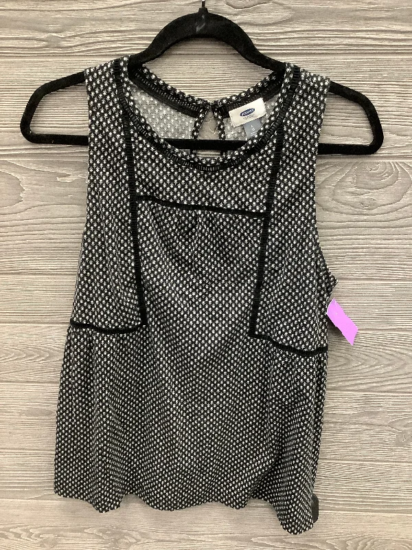 Top Sleeveless By Old Navy In Black, Size: L