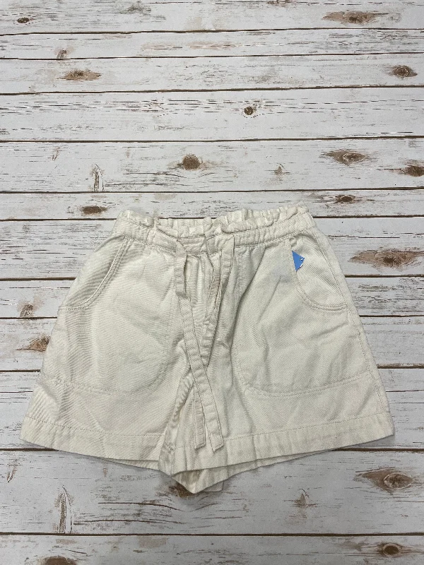 Shorts By Old Navy In Cream, Size: M