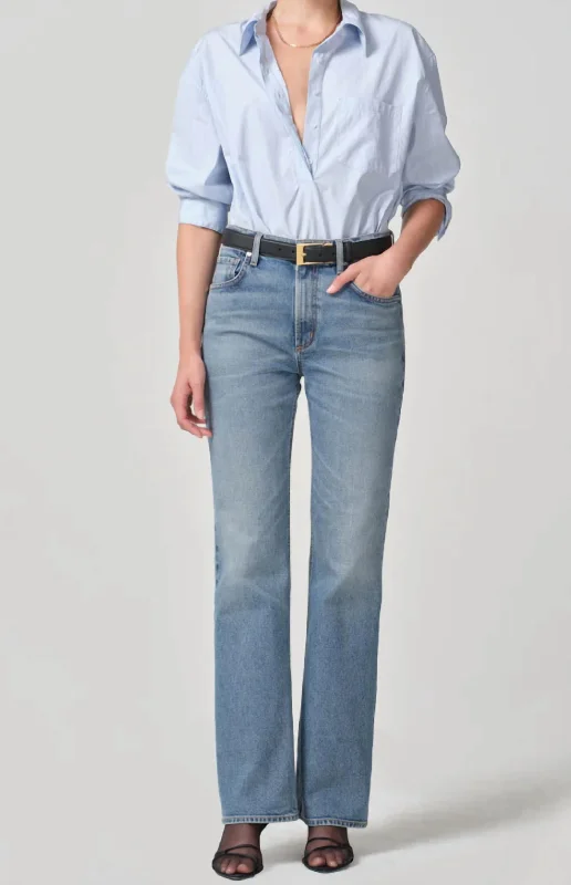 Vidia Mid Rise Bootcut Jeans In Saga